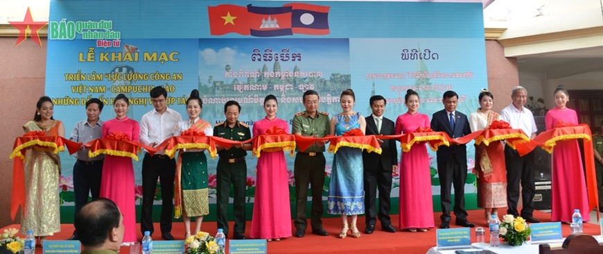 Triển lãm “Lực lượng Công an Việt Nam-Campuchia-Lào-Những dấu ấn hữu nghị và hợp tác”